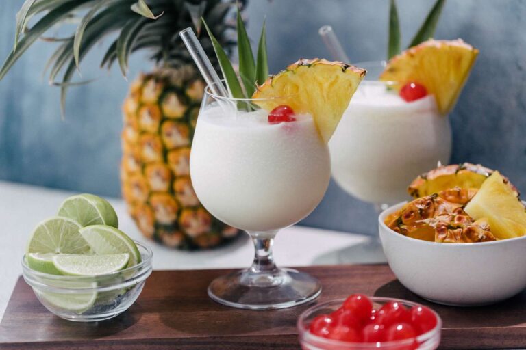 Golden Rules To Stick To When Making A Piña Colada